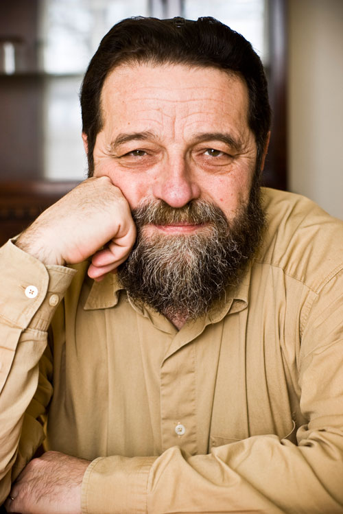  Born in 1953 when Poland  was under communist rule,  Konstanty Gebert viewed his  Jewish lineage as a “biographical  accident” until he was 15