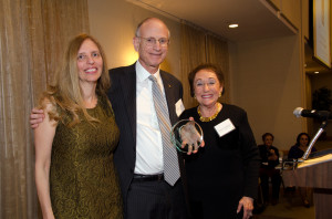 Moment editor and publisher Nadine Epstein, Ambassador Stuart Eizenstat, and Tamara Handelsman